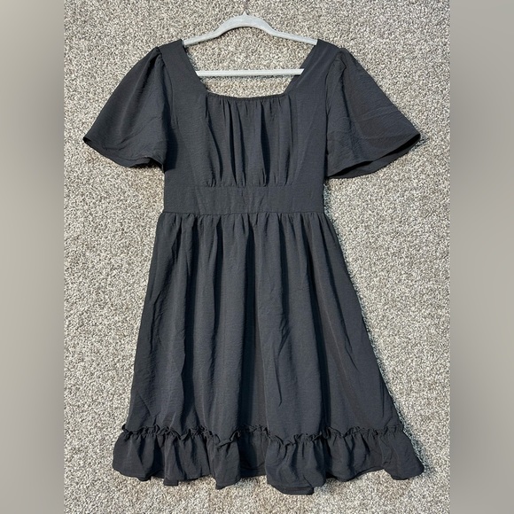 NWOT Square Neck Flutter Sleeve Cottagecore Smocked Dress Size Small - Picture 4 of 6